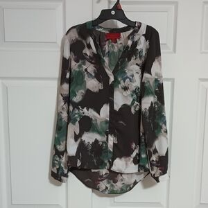 Jennifer Lopez Women's Floral V-Neck High Low Long Sleeve Sheer Blouse. Size:XS